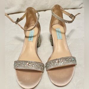 Elegant Rhinestone Embellished Sandals